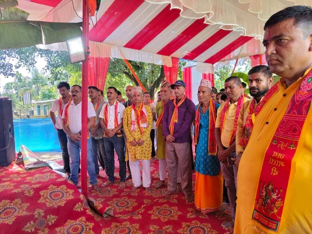 ध्वज उत्तोलान कार्यक्रम।